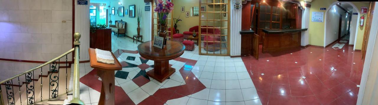 House Center Hotel Milagro Buitenkant foto