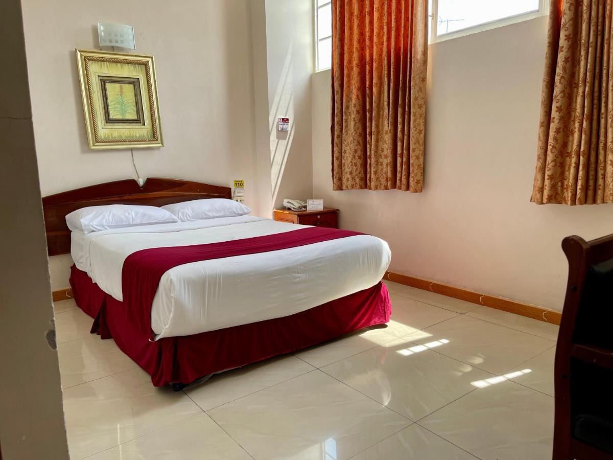 House Center Hotel Milagro Buitenkant foto