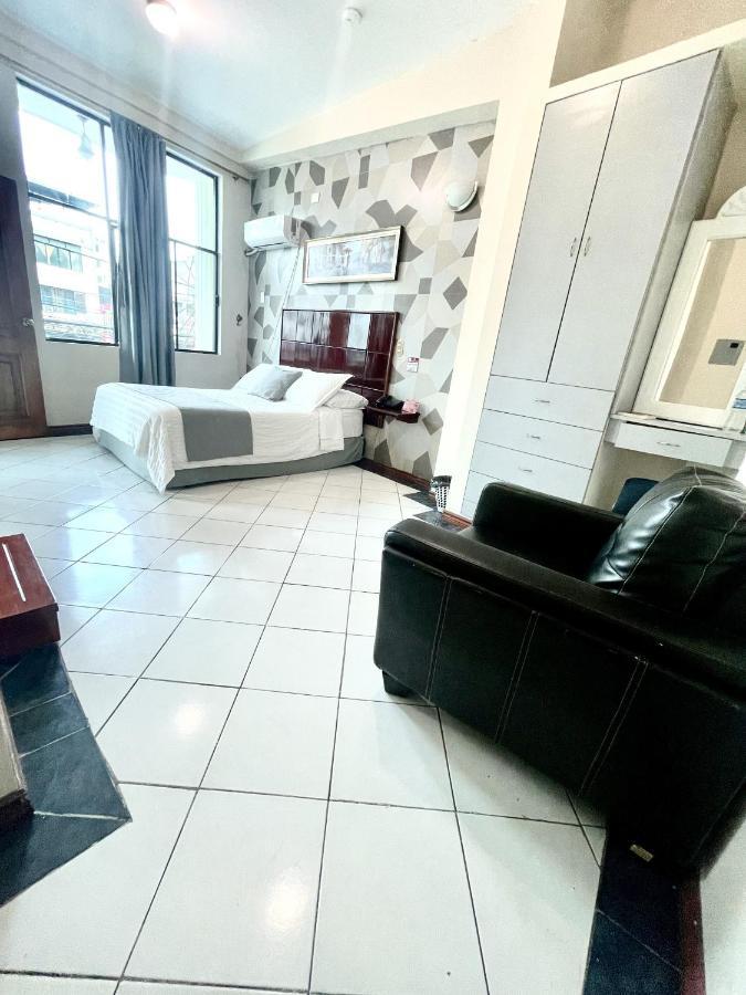 House Center Hotel Milagro Buitenkant foto